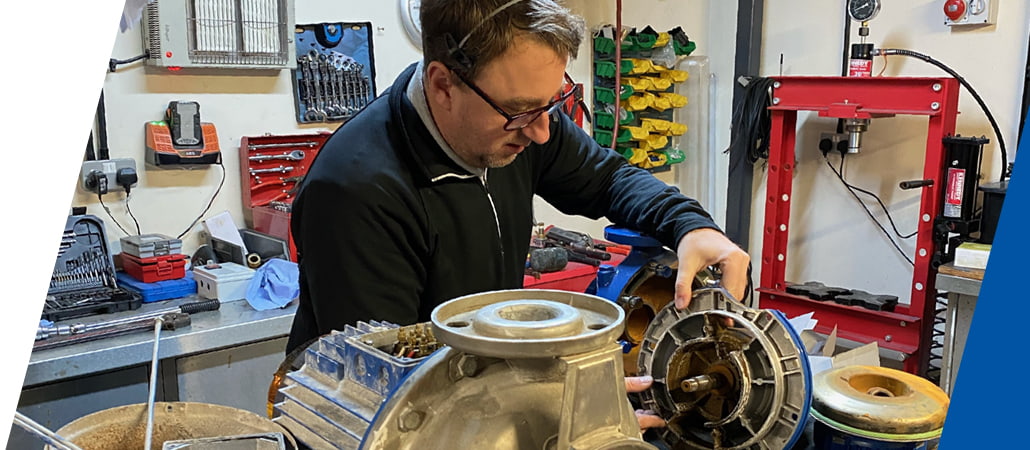 Experienced Pump Technicians doing a Water Pump Repair